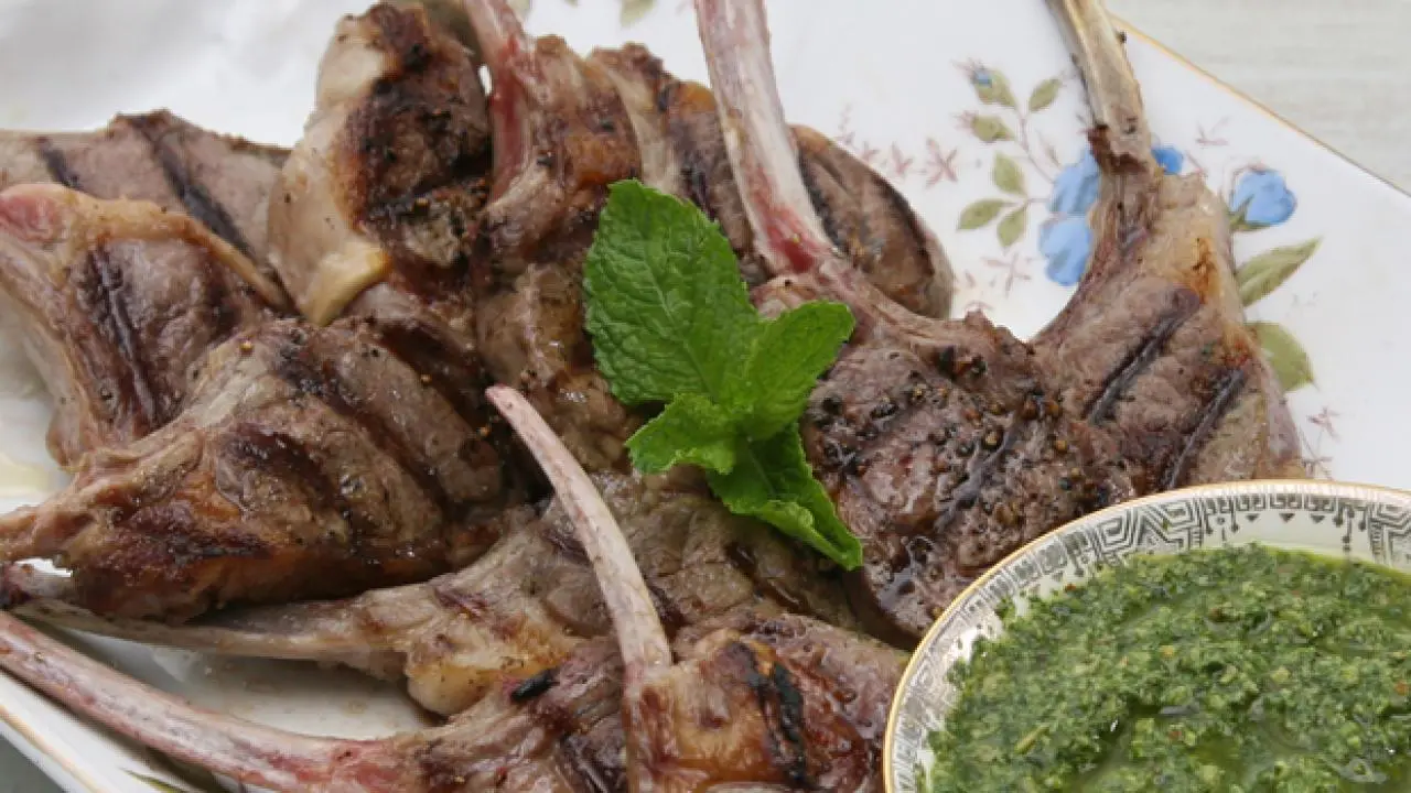 Lamb Chops With Mint Pesto