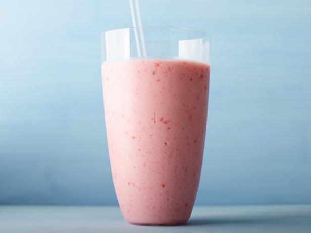 Giada De Laurentiis's Raspberry Vanilla Smoothie as seen on Food Network