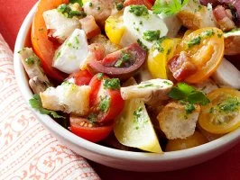 Bistro Salad with Spinach-Caesar Dressing