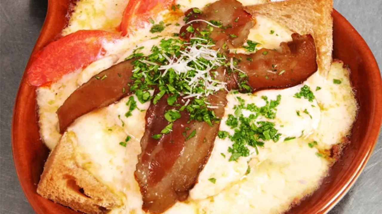 Louisville Hot Browns