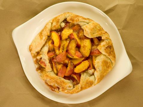 Fresh Peaches and Cream Rustic Pie