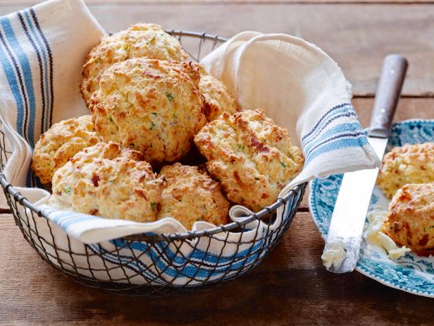 Bacon, Cheddar and Chive Biscuits image