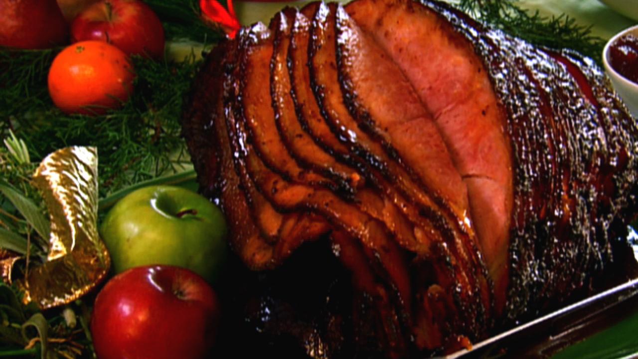 Smoked Ham With Holiday Glaze