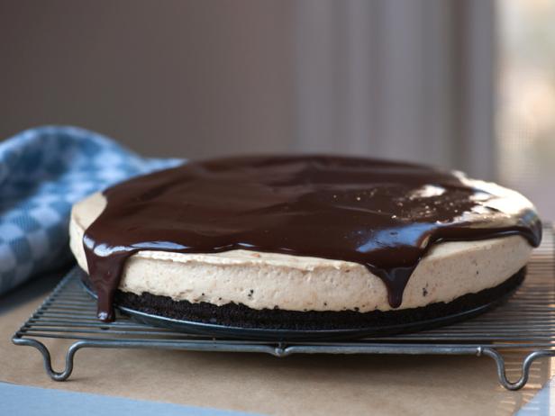 chocolate covered peanut butter pie
