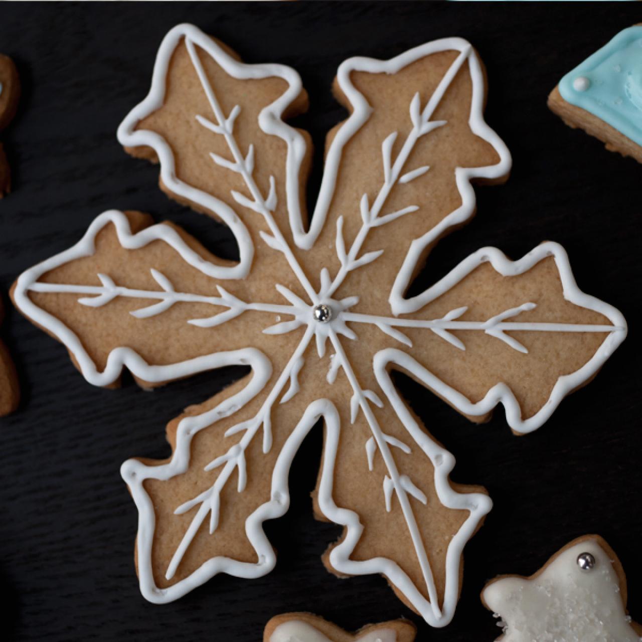 10 Tools/Supplies for Fancy Sugar Cookies and A GIVEAWAY!