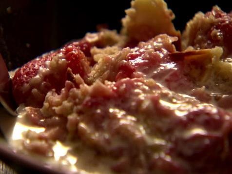 Strawberry and Almond Crumble