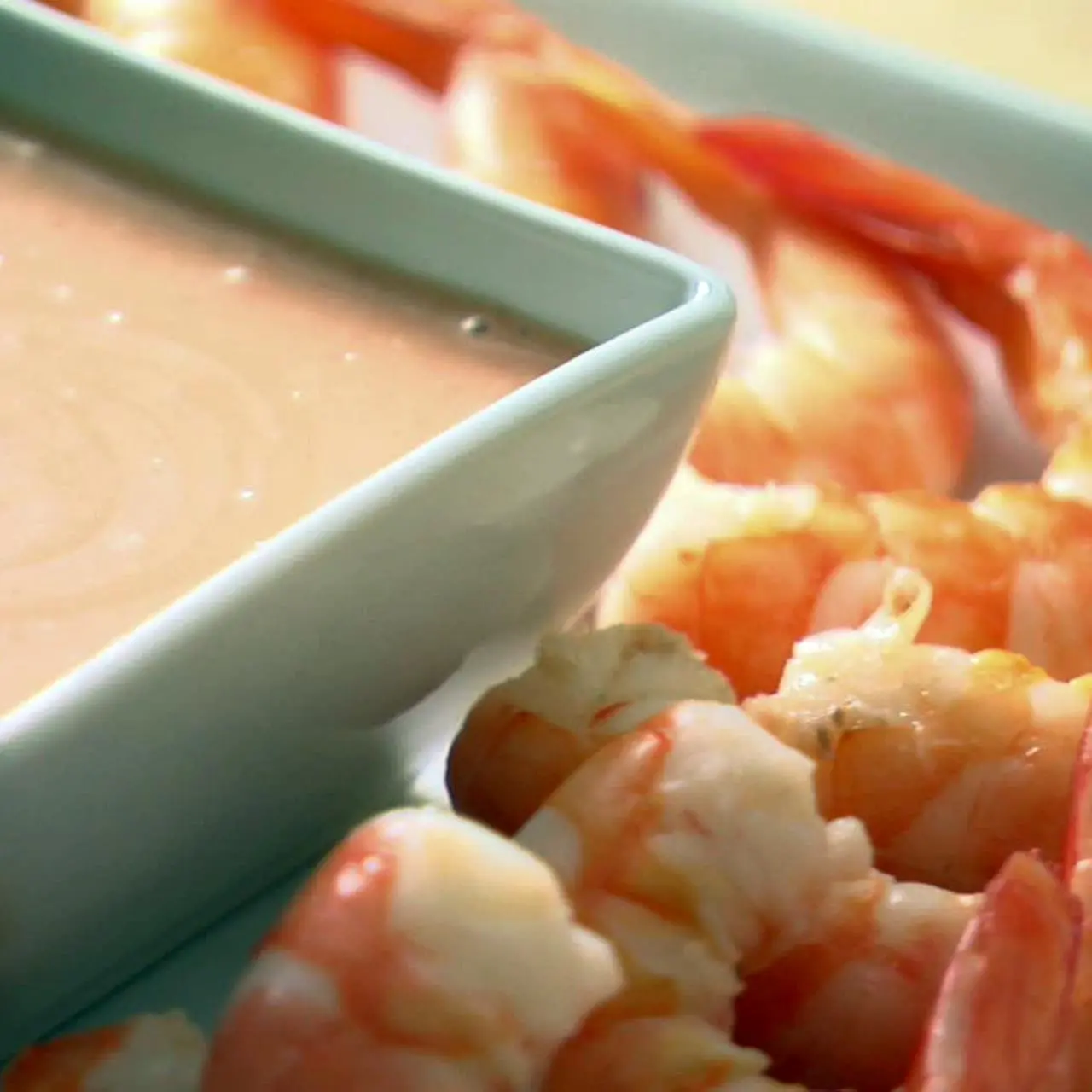 Shrimp with Russian Dressing Shrimp with Russian Dressing