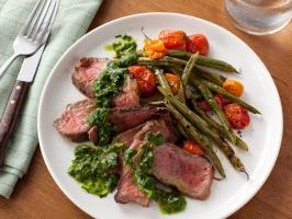 Grilled Steak with Green Beans, Tomatoes and Chimichurri Sauce