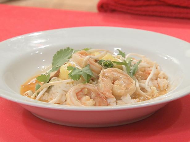 Thai Red Curry Shrimp with Jasmine Rice image