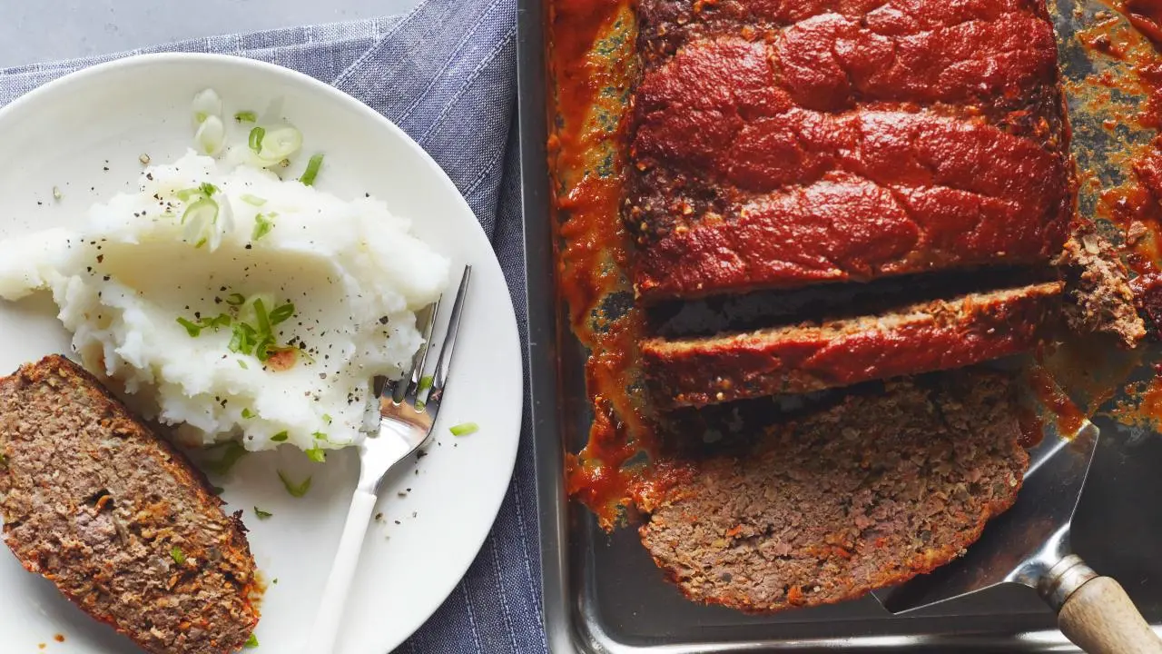 Ligtened-Up Classic Meatloaf