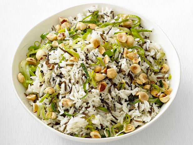 Rice with Leeks and Hazelnuts image