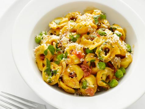Tortellini with Peas and Prosciutto
