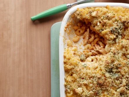 Buffalo-Chicken Mac and Cheese