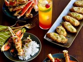 Spicy Peppered Crab Legs