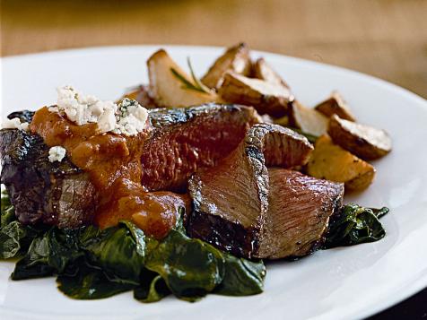Steak and Spinach in Gorgonzola Vodka Sauce