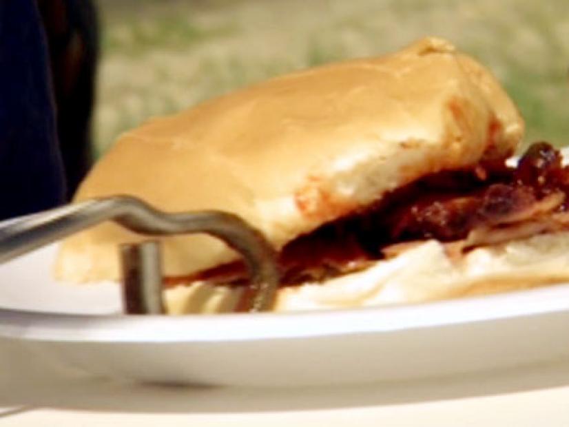 Mungo Lian Barbequed Tri Tip Sandwiches Recipe Food Network