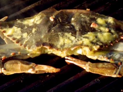 BBQ Soft-Shell Crabs with Grilled Vidalia Onions