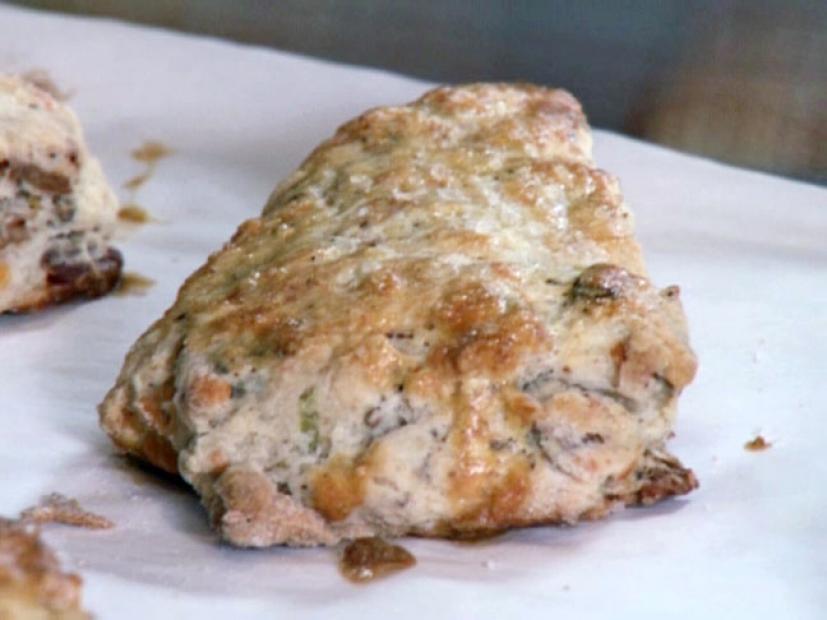 Bacon and cheddar scones are made with grated sharp cheddar cheese and crumbled crisp bacon.