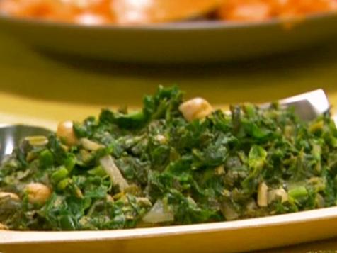 Indian Spinach and Chickpeas