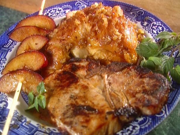 Croissant French Toast Stuffed With Grilled Peaches_image