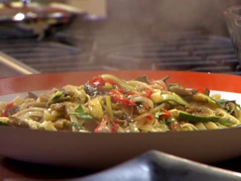 Fettuccini with Garden Vegetables and Greens