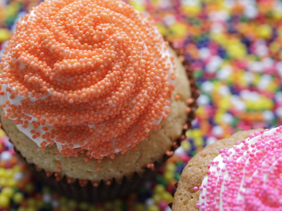 Cupcake Wars OnSet Cupcakes Cupcake Wars Food Network Food Network