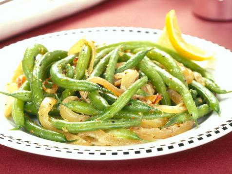 Green Beans with Caramelized Onions