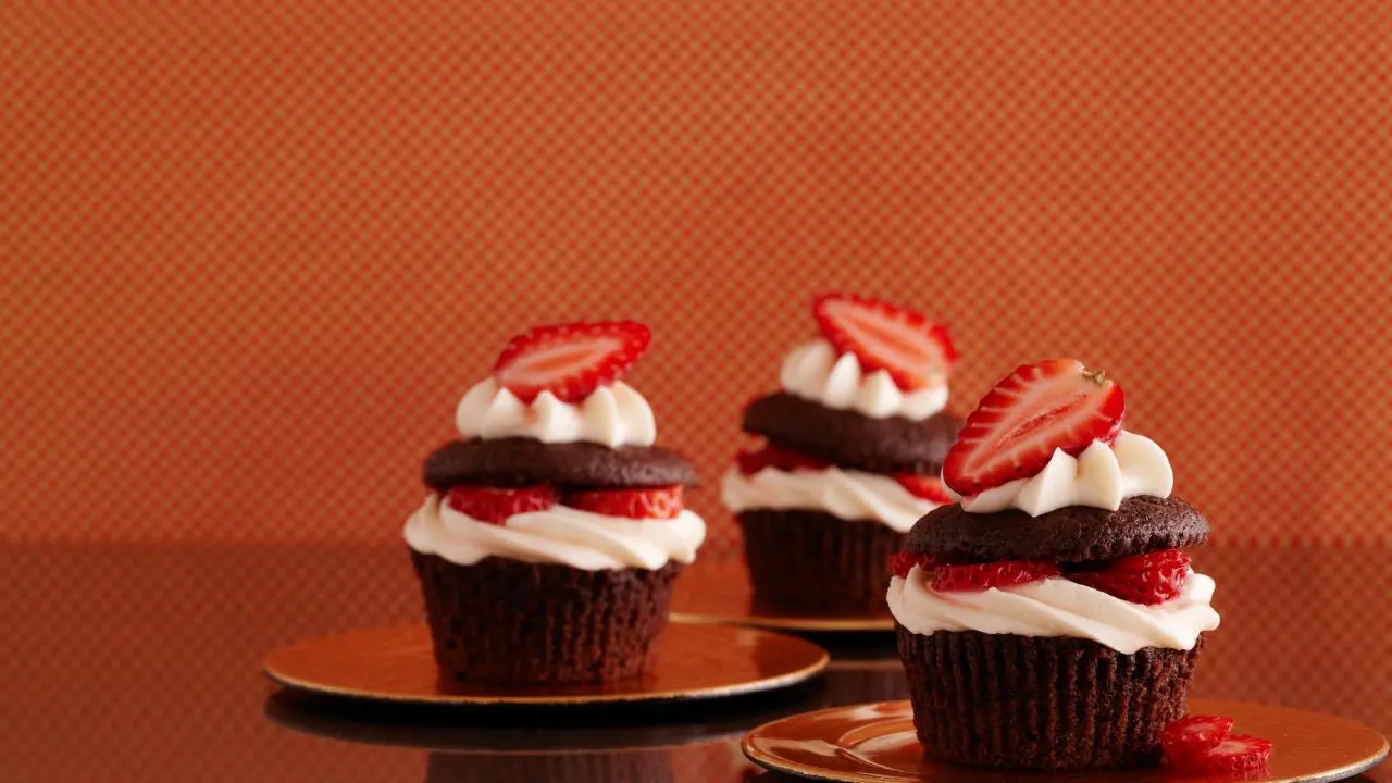 Chocolate shortcake cheap