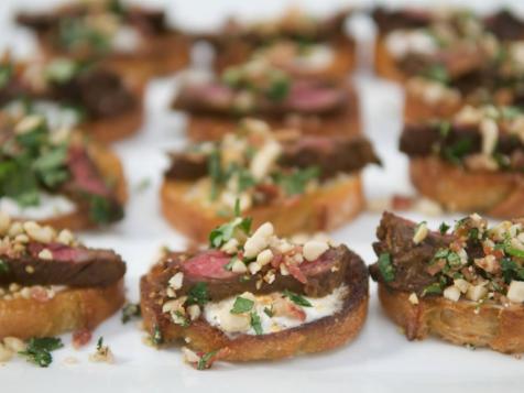 Scotch-Marinated Skirt Steak with Bacon Peanut Crunch
