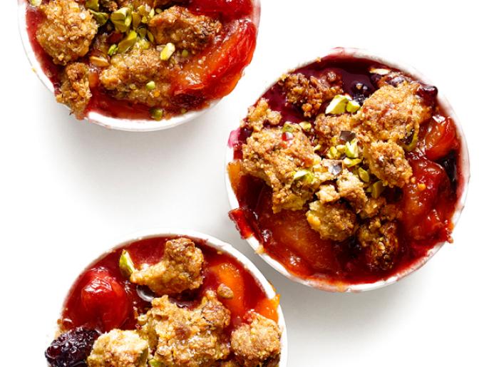 PlumNectarineBlackberry Crumble With CornmealPistachio Topping