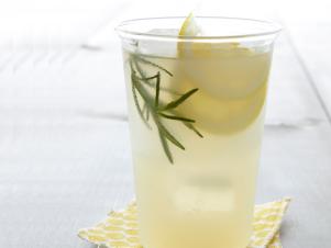 Rosemary Infused Lemonade For Labor Day Party
