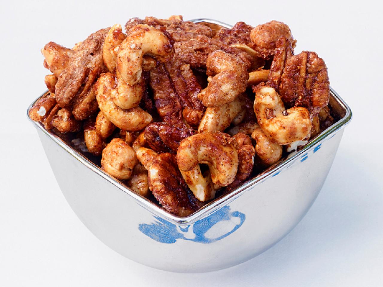 Sweet and Spicy Roasted Nuts Recipe