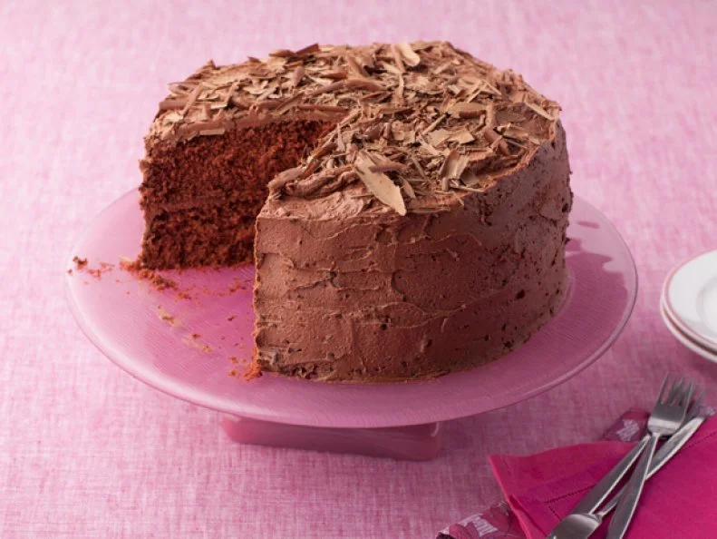 Tyler Florence's A Gooey Decadent Chocolate Cake for Food Network