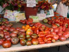 Pick some tomatoes up during your next visit to the farmers’ market and whip up some healthy tomato recipes.