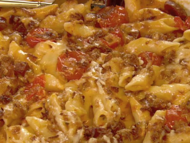 Spicy Macaroni and Cheese with Chorizo Sausage image