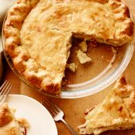 POTATOBACON
TORTE
Melissa d’ Arabian
Ten Dollar Dinners/Perfectly Priced Parisian
Food Network
Bacon, Fresh Thyme, Heavy Cream, Pie Crusts, Baking Potatoes, Salt, Pepper, Gruyere
Cheese, Egg, Butter, Allpurpose
Flour
