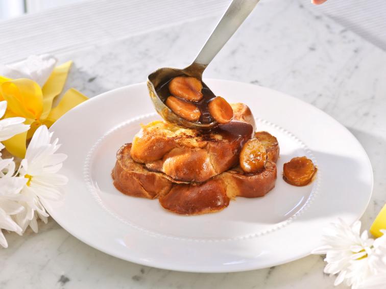 French Toast Casserole With Marmalade Syrup Recipe Sandra Lee Food