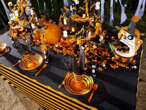 Ghoulish Tablescape Created By Sandra Lee