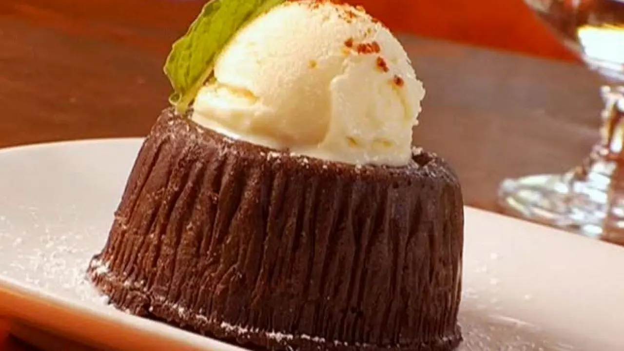 Mexican Molten Chocolate Cake