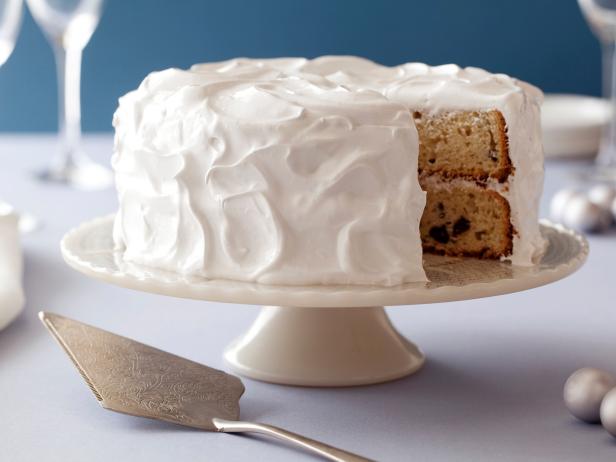 Simple Birthday Cake with Marshmallow Frosting_image