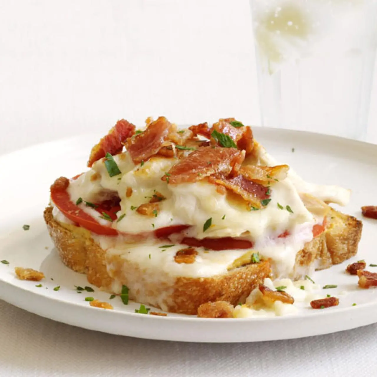 The Ultimate Guide to Hot Brown: A Delectable Taste of Kentucky’s Culinary History