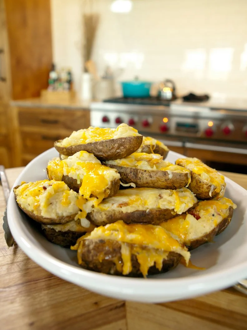Ree Drummond - host, prepares Twice Baked Potatoes for the Rancher's Dinner during episode 6 as seen on Food Network's Pioneer Woman Season 1. 