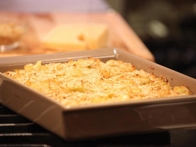 Cauliflower Gratin with Garlic Breadcrumbs Recipe Alex Guarnaschelli