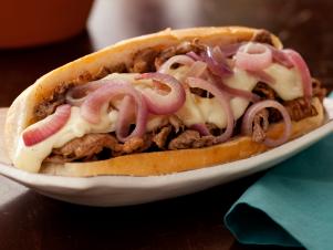 CCGDD310_Philly-Cheesesteaks-with-Melted-Fontina-and-Sauteed-Red-Onion_s4x3