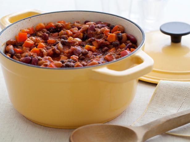 Three Bean And Beef Chili Recipe Ellie Krieger Food Network
