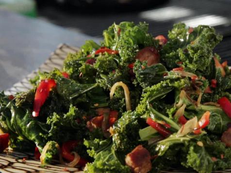 Braised Kale with Red Bell Pepper and Bacon