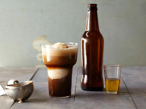 Thirsty Thursday: Start the Football Frenzy with a Chocolate Stout Float