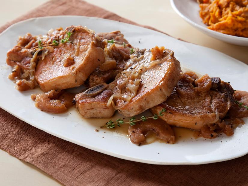 Slow-Cooker Pepper Pork Chops Recipe | Alton Brown | Food Network