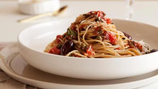 Pasta Puttanesca (Pasta with Anchovies and Olives)
