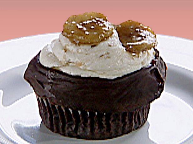 Gilbert Ganache-fried Cupcakes: Chocolate Seltzer Cupcakes with Ganache, Banana Frosting, and Caramelized Banana image
